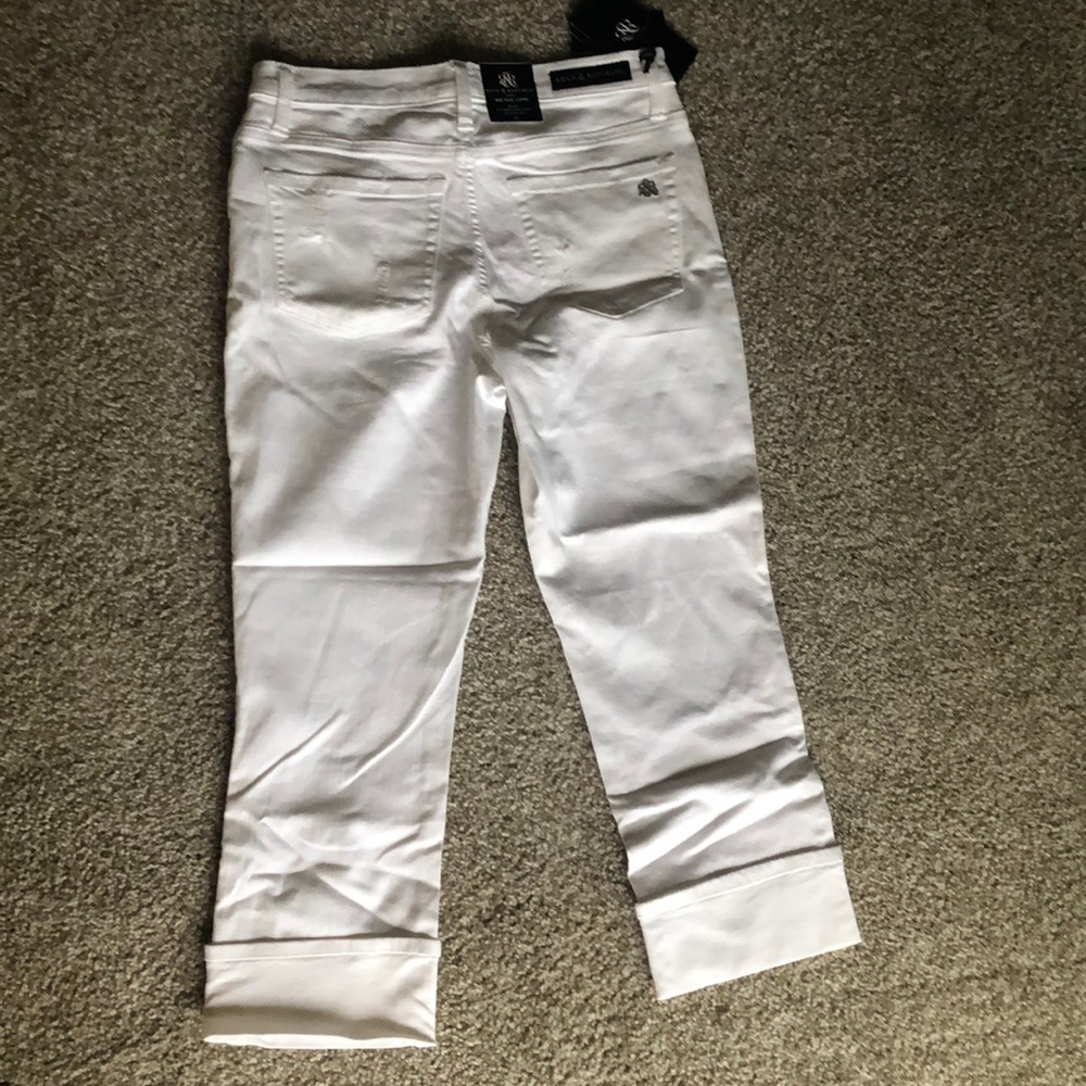 Capris - Picture 2 of 4